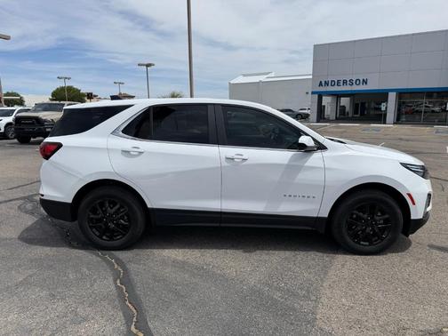 Summit White 2022 Chevrolet Equinox 1LT