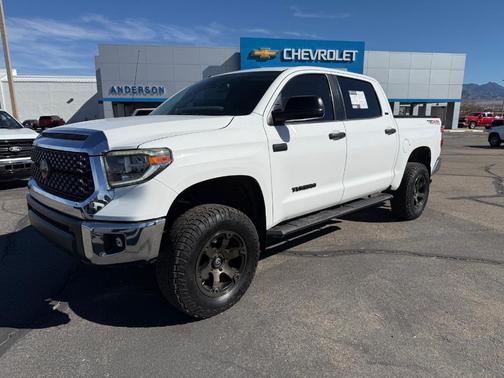2018 Toyota Tundra SR5