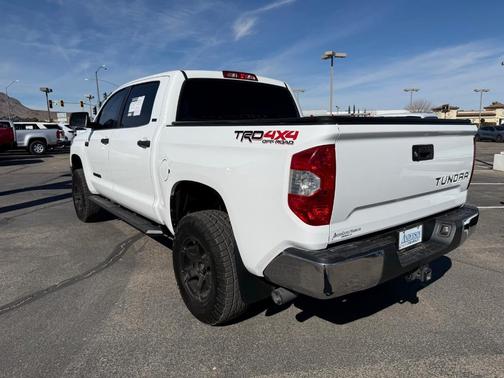 2018 Toyota Tundra SR5