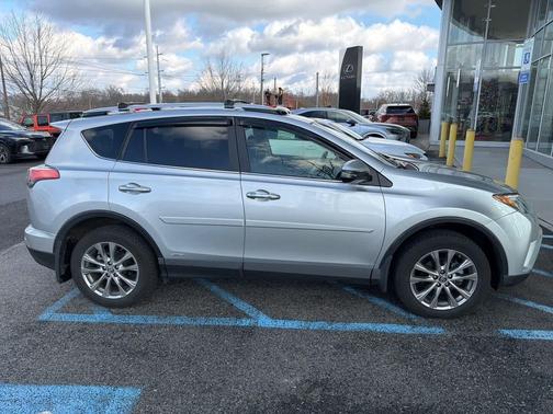 2016 Toyota RAV4 Hybrid Limited