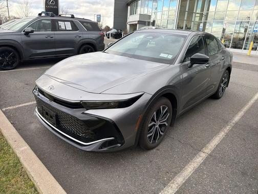 2026 Toyota Crown XLE