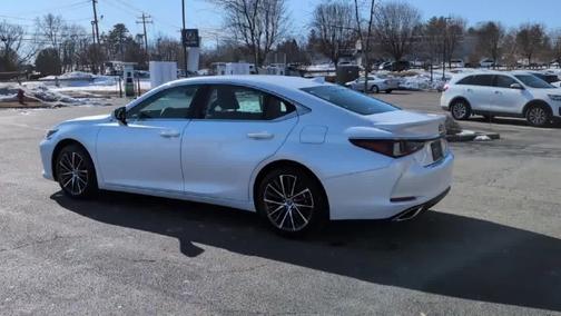 2025 Lexus ES 350 Base