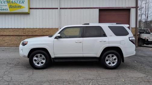 2020 Toyota 4Runner SR5