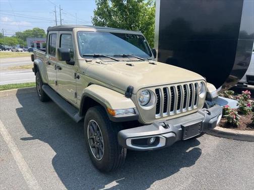2022 Jeep Gladiator Overland