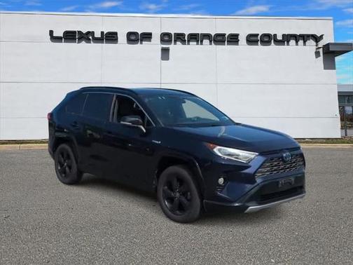2019 Toyota RAV4 Hybrid SE