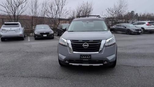 2022 Nissan Pathfinder Platinum 4WD