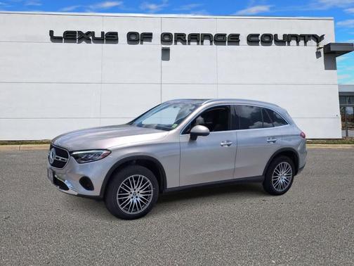 Mojave Silver Metallic 2023 Mercedes-Benz GLC 300 4MATIC