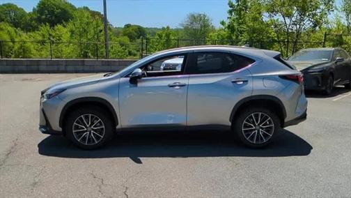 2022 Lexus NX 350h AWD