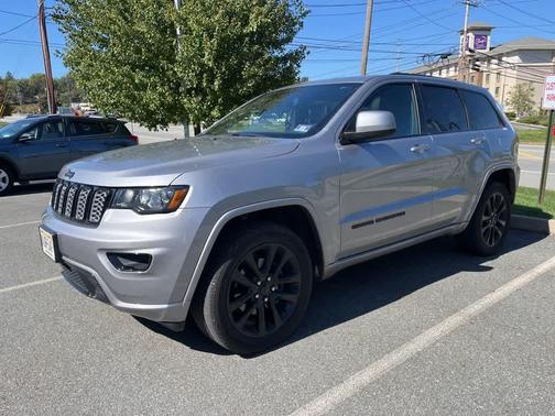 2019 Jeep Grand Cherokee Altitude