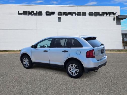 Ingot Silver Metallic 2012 Ford Edge SE