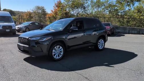 2024 Toyota Corolla Cross LE