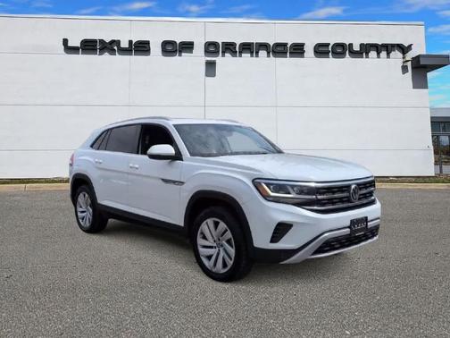 Pure White 2022 Volkswagen Atlas Cross Sport 2.0T SE w/Technology 4MOTION