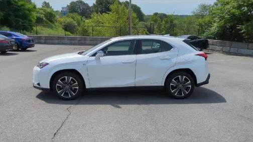 2022 Lexus UX 250h Base