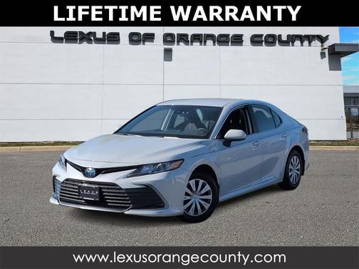 2022 Toyota Camry LE
