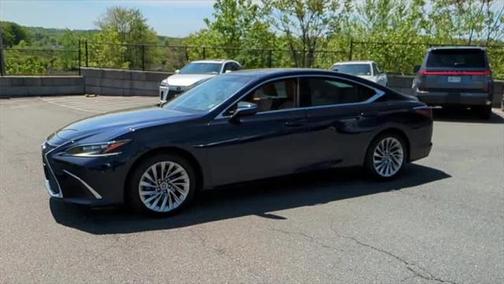 2022 Lexus ES 350 Ultra Luxury