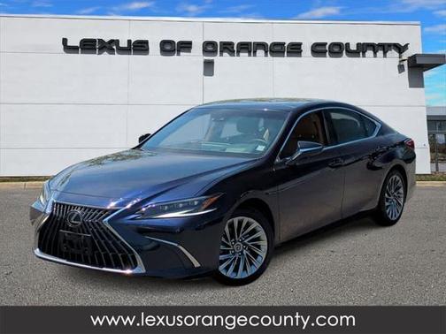 2022 Lexus ES 350 Ultra Luxury