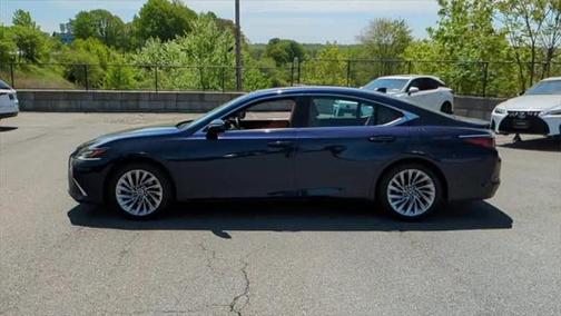 2022 Lexus ES 350 Ultra Luxury