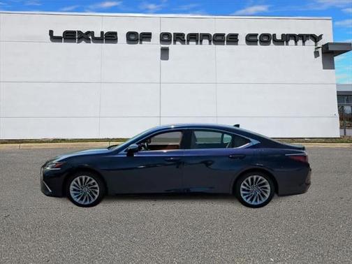 2022 Lexus ES 350 Ultra Luxury
