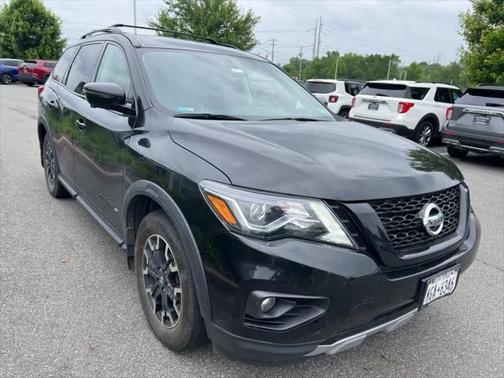 2020 Nissan Pathfinder SL 4WD