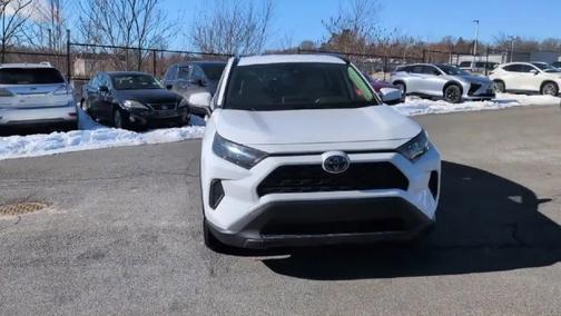 2019 Toyota RAV4 LE