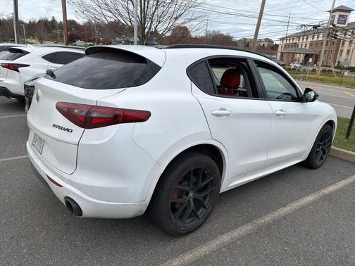 2020 Alfa Romeo Stelvio Sport