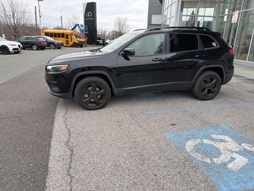 2019 Jeep Cherokee Altitude
