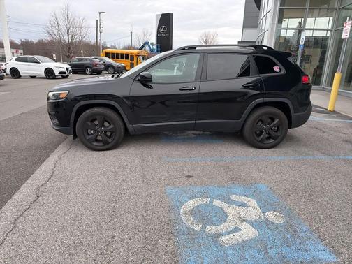 2019 Jeep Cherokee Altitude