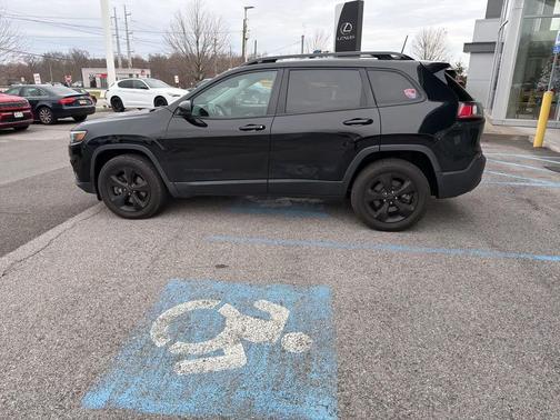 2019 Jeep Cherokee Altitude