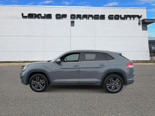 2021 Volkswagen Atlas Cross Sport 3.6L V6 SE w/Technology R-Line