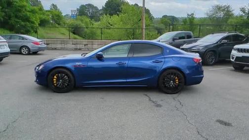 2022 Maserati Ghibli Trofeo