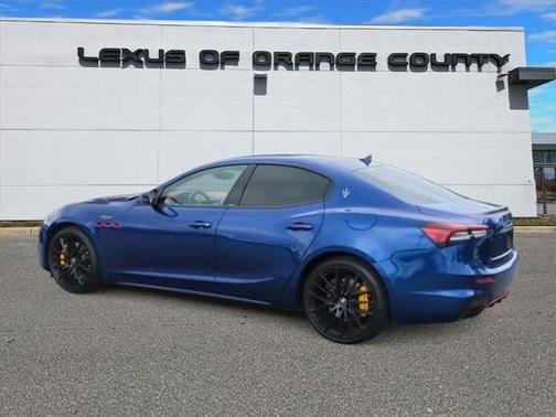 2022 Maserati Ghibli Trofeo