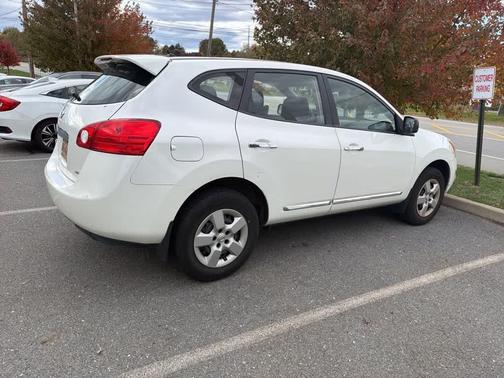 2011 Nissan Rogue S