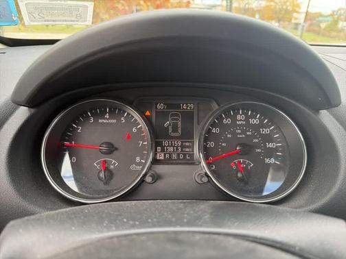 2011 Nissan Rogue S