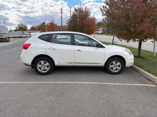2011 Nissan Rogue S