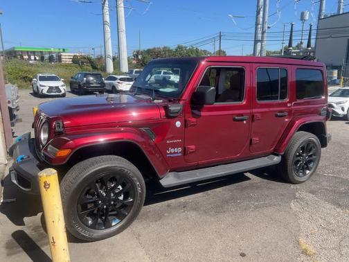 2022 Jeep Wrangler Unlimited 4xe Sahara