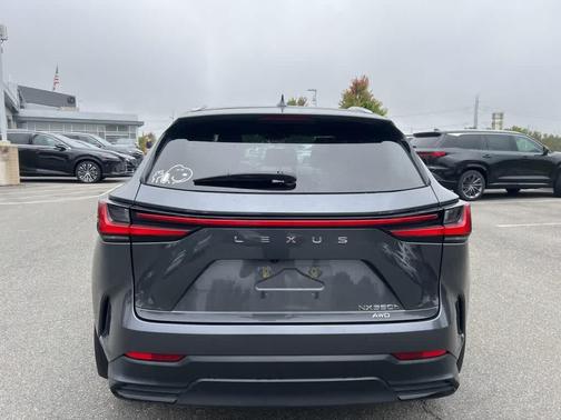 2025 Lexus NX 350h Premium