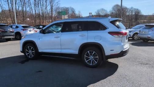 2019 Toyota Highlander Hybrid XLE