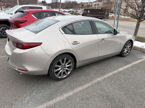 2022 Mazda Mazda3 AWD w/Premium Package