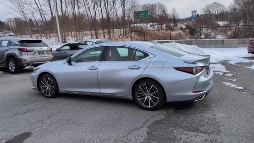2025 Lexus ES 350 Base