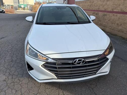 2019 Hyundai ELANTRA Value Edition