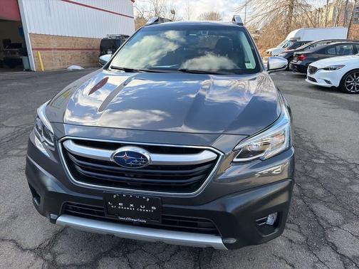 2022 Subaru Outback Touring XT