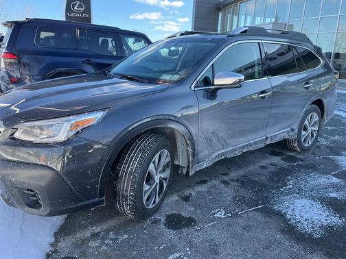 2022 Subaru Outback Touring XT