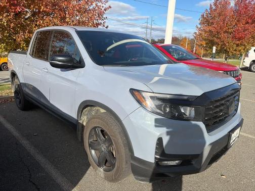 2022 Honda Ridgeline Black