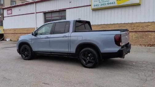 2022 Honda Ridgeline Black