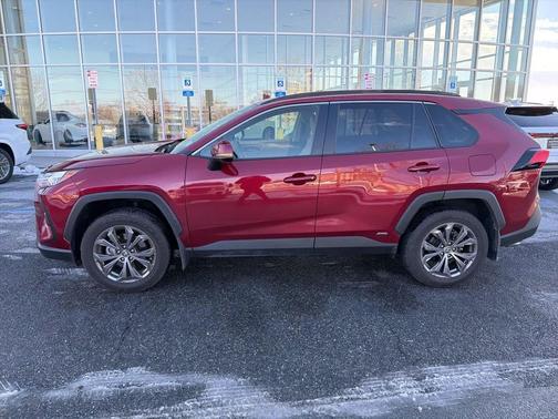 2022 Toyota RAV4 Hybrid XLE Premium