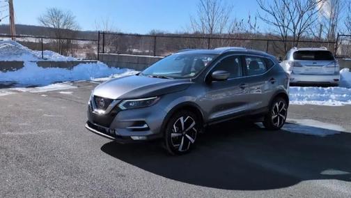 2022 Nissan Rogue Sport SL