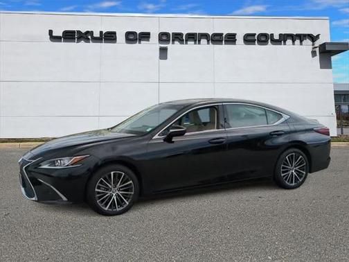 2023 Lexus ES 350 Base