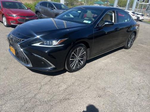 2023 Lexus ES 350 Base
