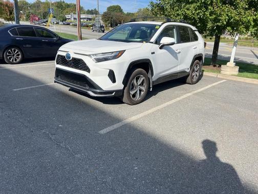 2022 Toyota RAV4 Prime SE