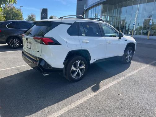 2022 Toyota RAV4 Prime SE